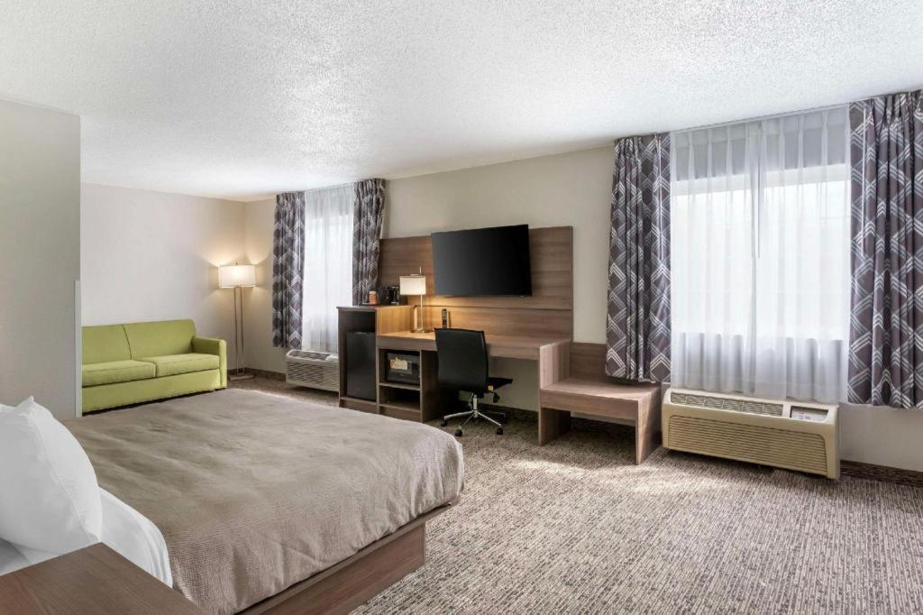 Quality Inn Ripley Eksteriør billede