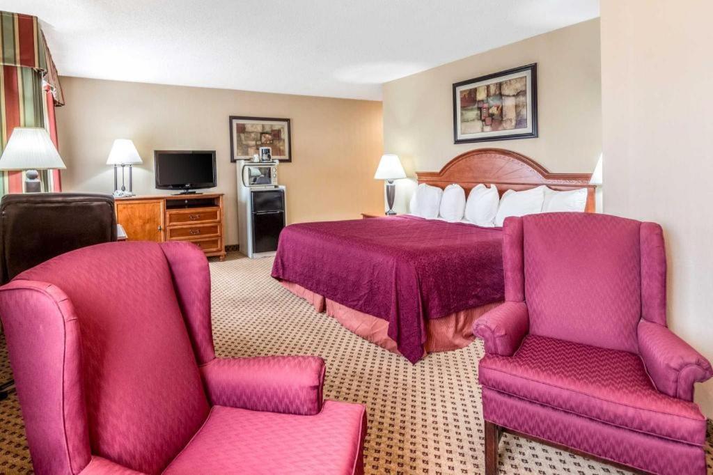 Quality Inn Ripley Eksteriør billede